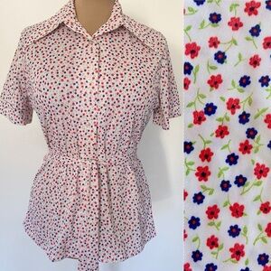 Vintage 70s Belted Butterfly Collar Top *Size 38* INTRIGUE Short Sleeve Floral
